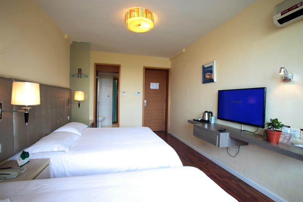 Qingdao Renjia Bussiness Hotel Dış mekan fotoğraf