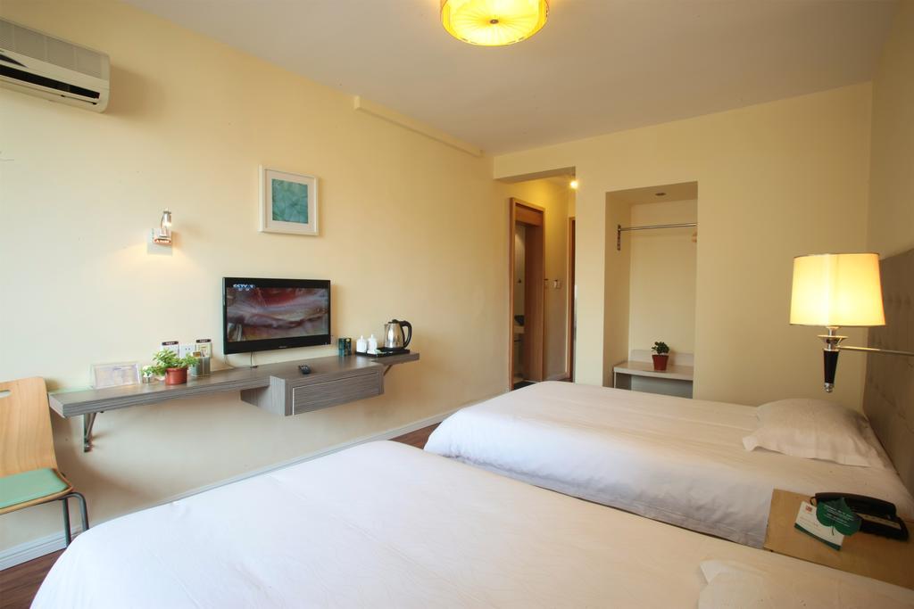 Qingdao Renjia Bussiness Hotel Dış mekan fotoğraf