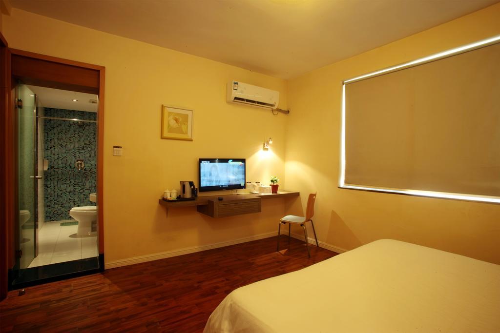 Qingdao Renjia Bussiness Hotel Dış mekan fotoğraf