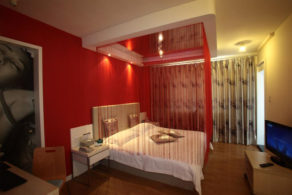 Qingdao Renjia Bussiness Hotel Dış mekan fotoğraf